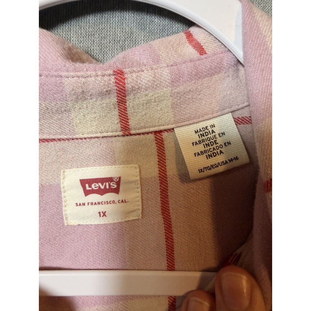 Levi's Women's 1X Pink Plaid Flannel Button Down Long Sleeve Shirt Top Plus Size - Picture 3 of 4